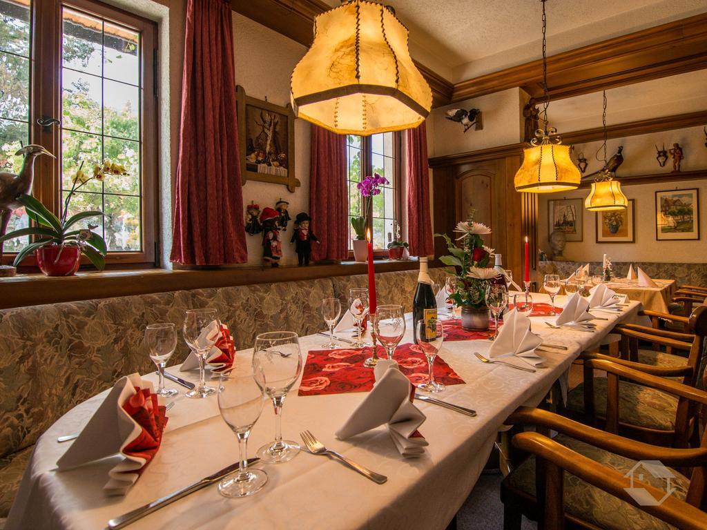 Hotel Restaurant Alte Linde Bad Wildbad Exterior foto