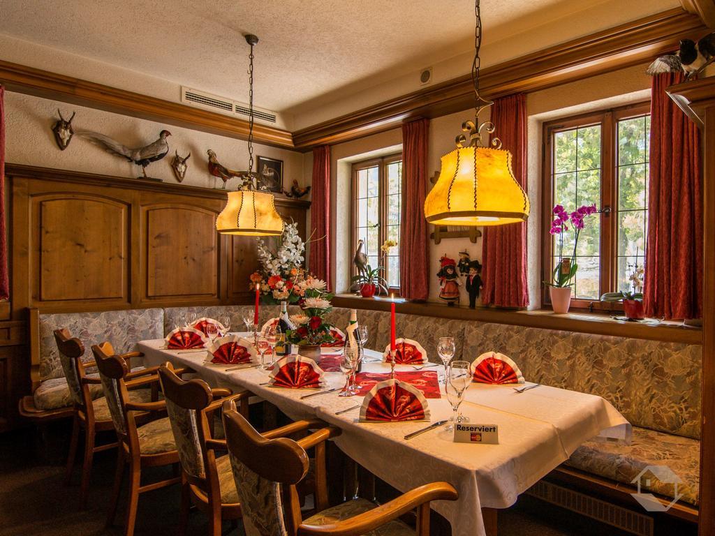 Hotel Restaurant Alte Linde Bad Wildbad Exterior foto